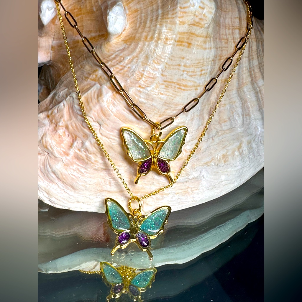 Gold Filled Butterfly Pendant Necklace Double Chain 35$